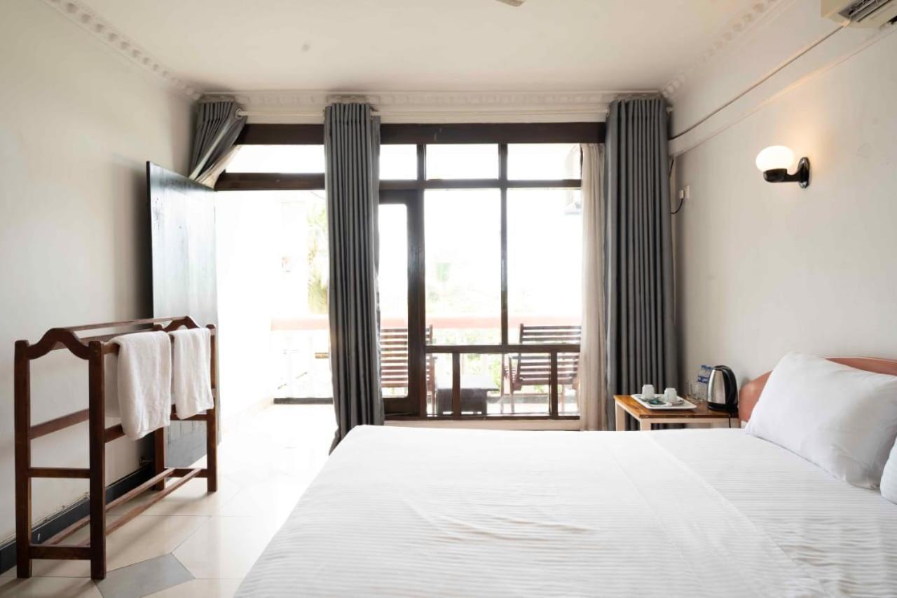 Topaz Beach Hotel Negombo Eksteriør bilde