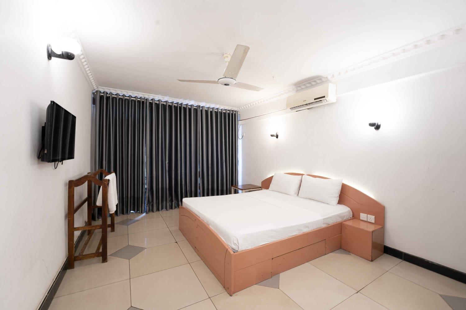 Topaz Beach Hotel Negombo Eksteriør bilde